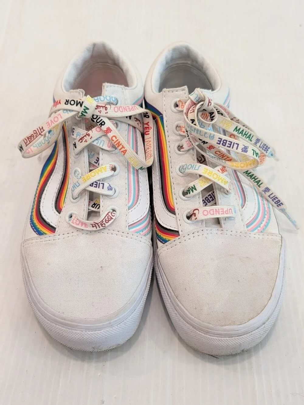 VANS Pride Rainbow Low Top White Sneakers Size 7